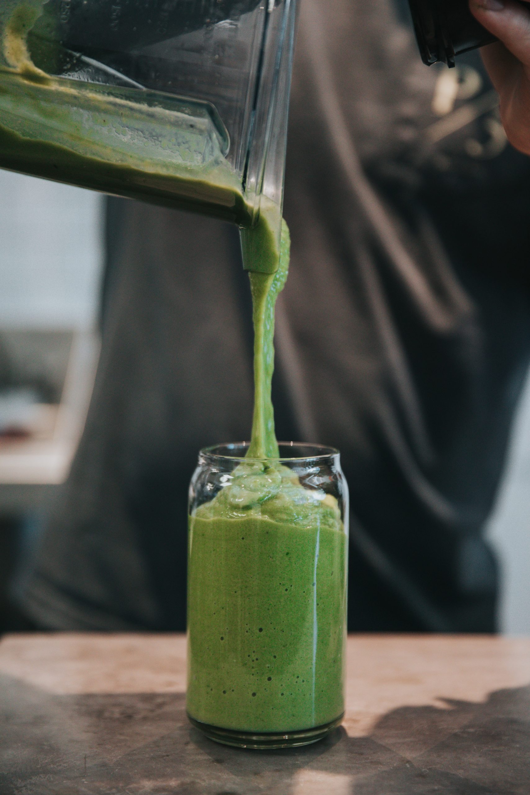 Green Matcha Smoothie Recipe | The Hive